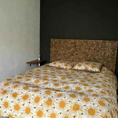 Joli Studio De Centre Ville A 9km Du Puy Du Fou Holiday home *